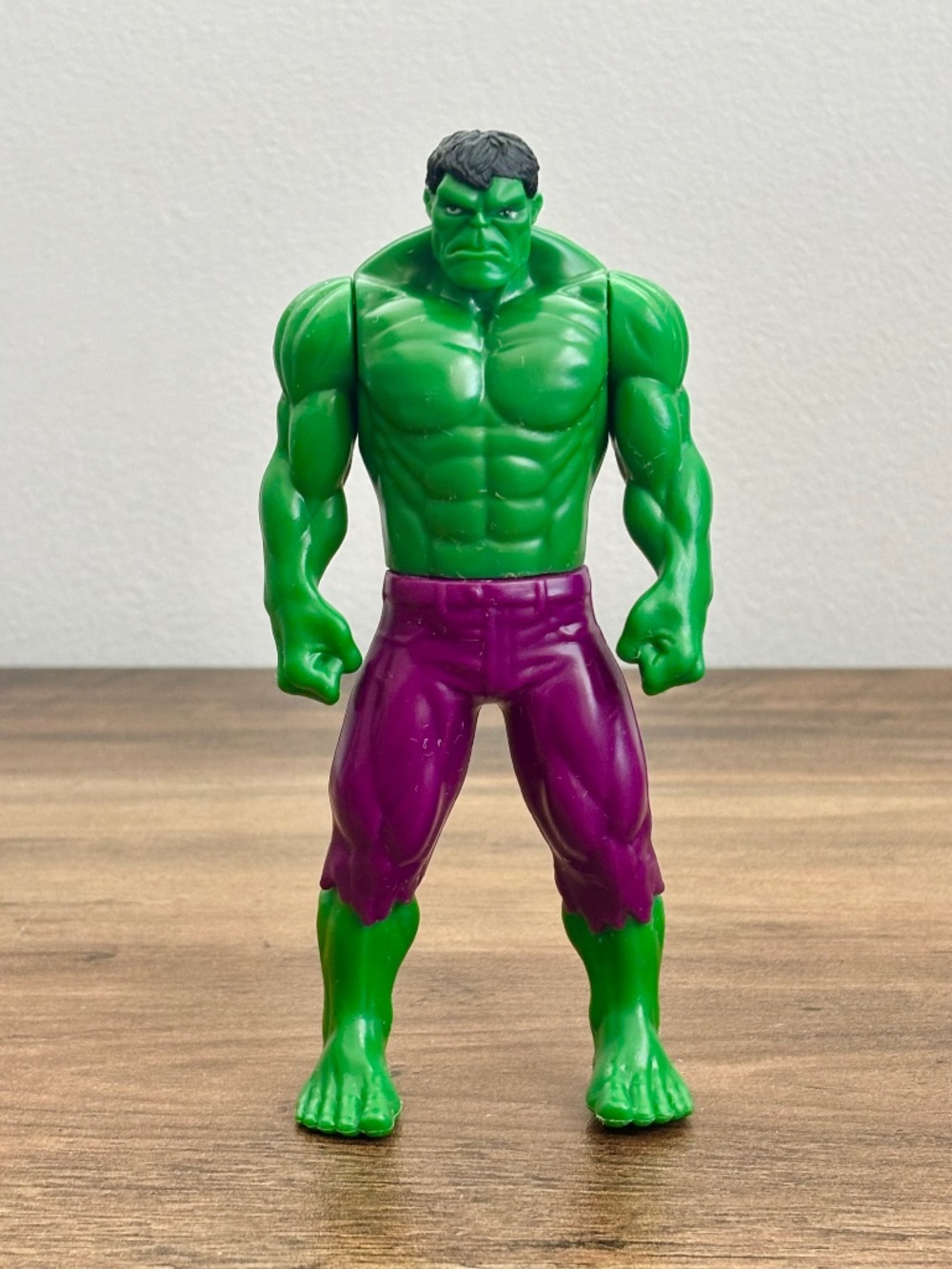The Incredible Hulk Marvel Green Hasbro 5.5" Action Figure Toy 2015 Cake Topper